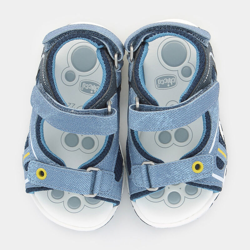 BAMBINO da BAMBINI | PRIMI PASSI CHICCO