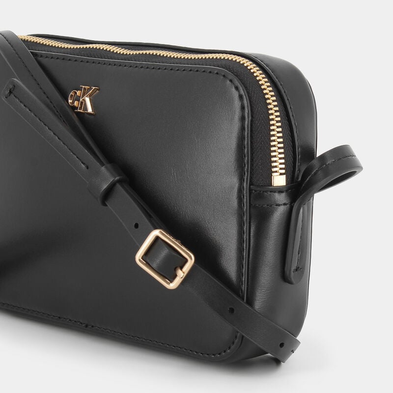 YIH CK BLACK I25 da CALVIN  3173G | null CALVIN KLEIN
