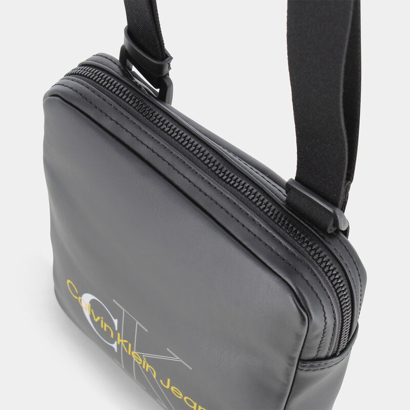 BDS M.SOFT BLACK E22 da CALVIN  8866 | null CALVIN KLEIN JEANS