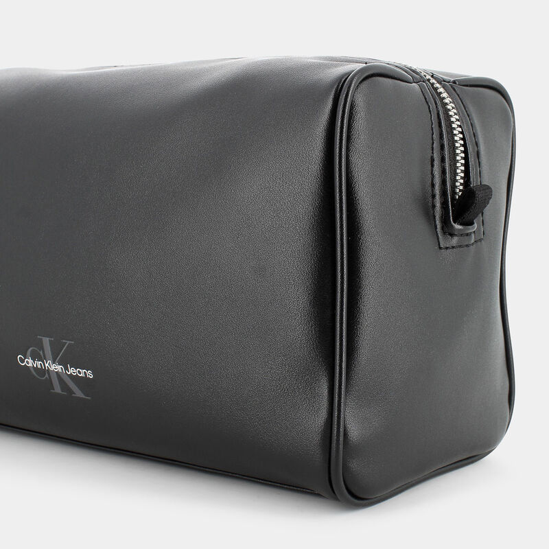 BEH M. SOFT BLACK E25 da CALVIN  12581 | null CALVIN KLEIN JEANS