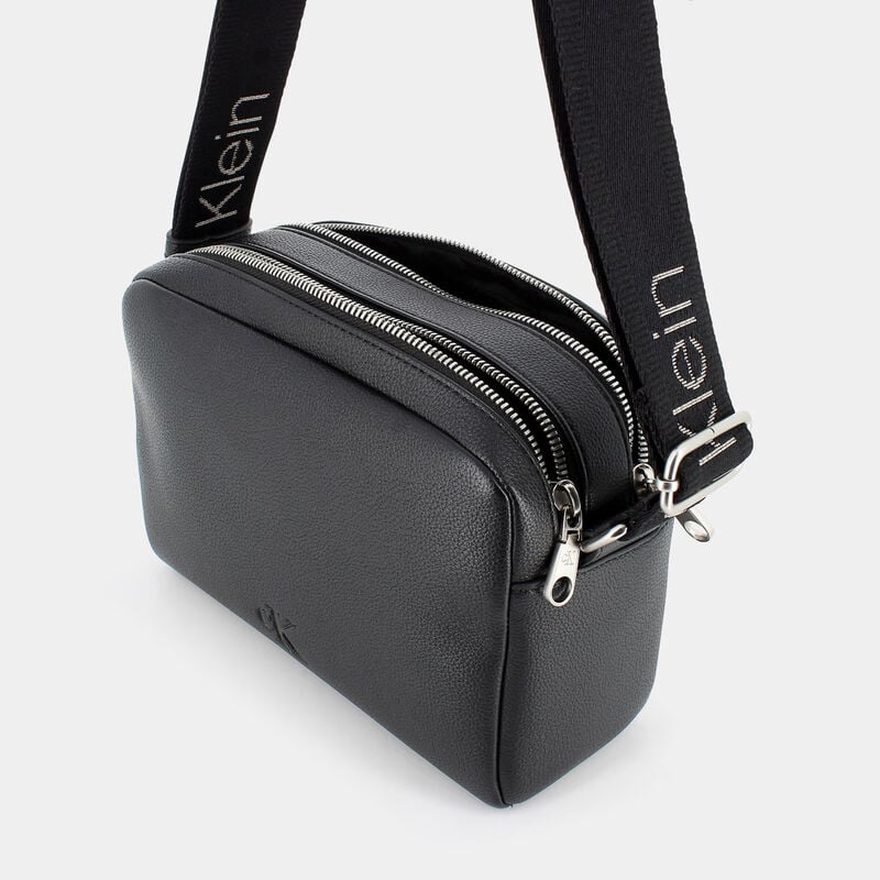 BEH U.LIGHT BLACK E25 da CALVIN  12711 | null CALVIN KLEIN JEANS