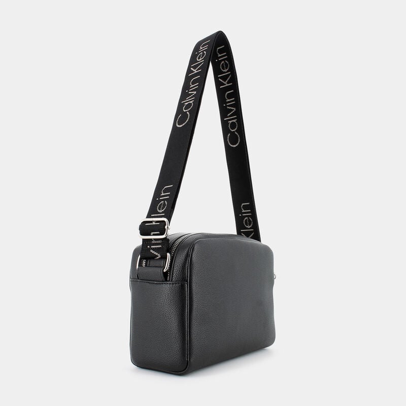 BEH U.LIGHT BLACK E25 da CALVIN  12711 | null CALVIN KLEIN JEANS