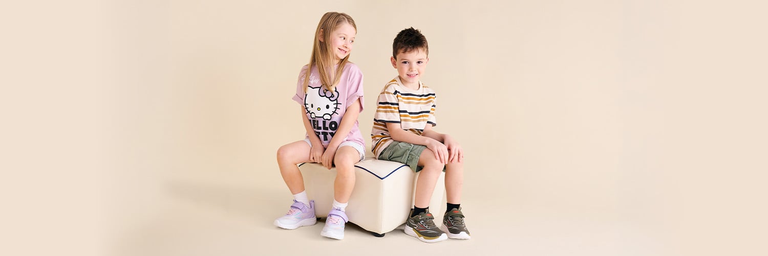 Come vestirsi per il back to school? Ecco i total look per un rientro a scuola con stile